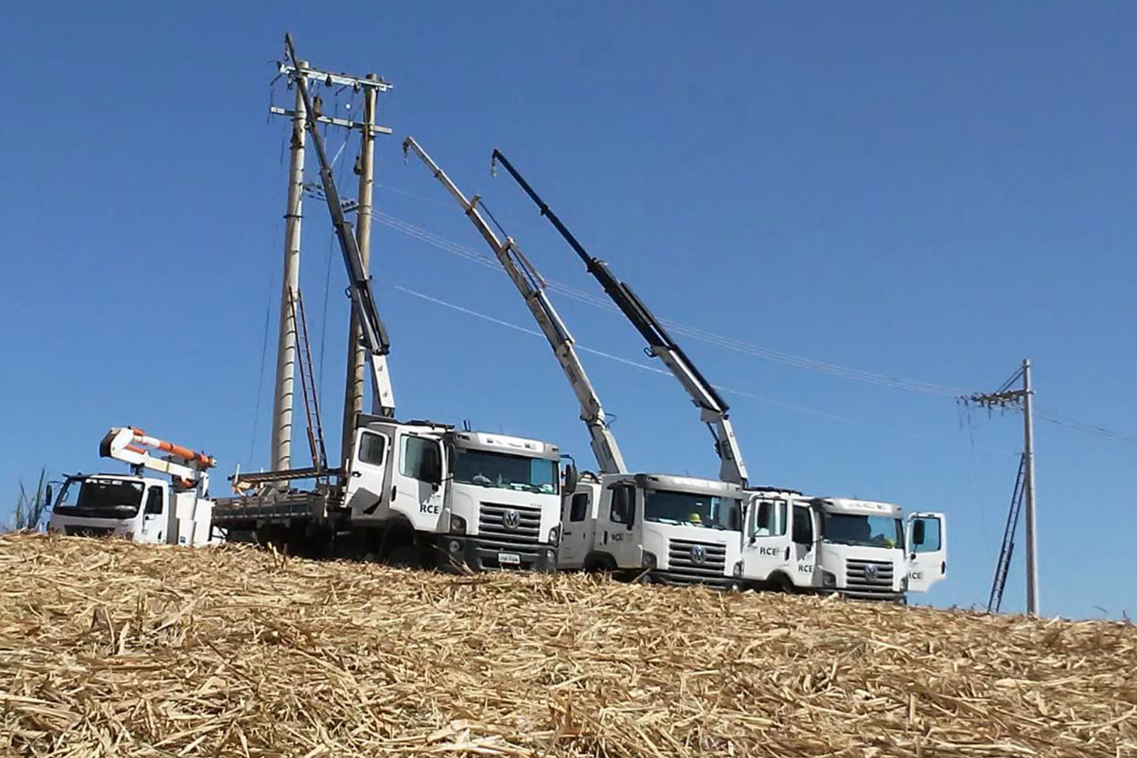 Soluções em Construções Elétricas Soluções em Construções Elétricas